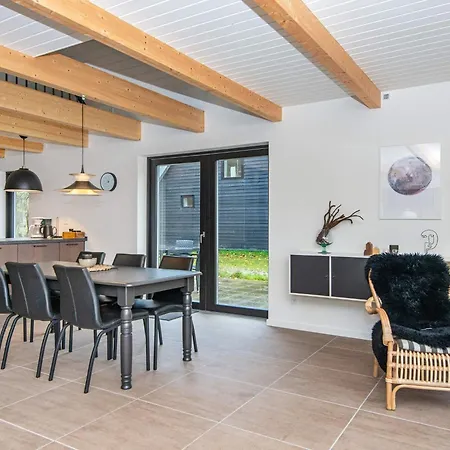 度假居 6 Person In Hovborg-by Traum