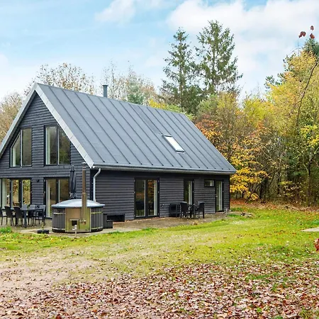 度假居 6 Person In Hovborg-by Traum *
